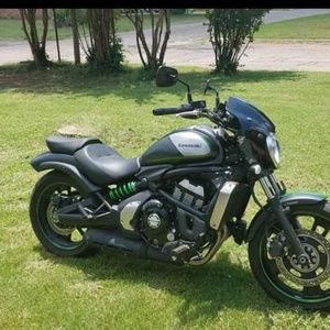 Meet your Posher, Heath